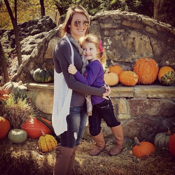 Meet your Posher, Amanda - Picture 14 of 16